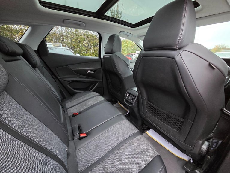 2018 Peugeot 3008 1.2 PureTech Allure Euro 6 (s/s) 5dr Petrol