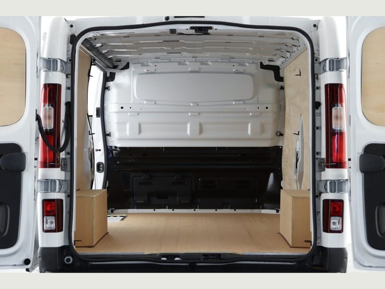 2025 Renault Trafic LL30 Blue dCi 150 Extra [Safety] Van PANEL VAN Diesel Manual