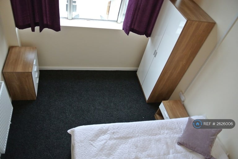 1 bedroom in Wesley Suites, Stoke-On-Trent, ST4 (#2626006)