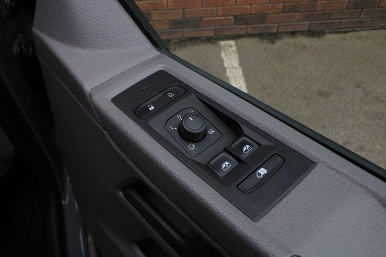 2024 Volkswagen Transporter 2.0 TDI T28 Highline FWD SWB Euro 6 (s/s) 5dr PANEL VAN Diesel Manual