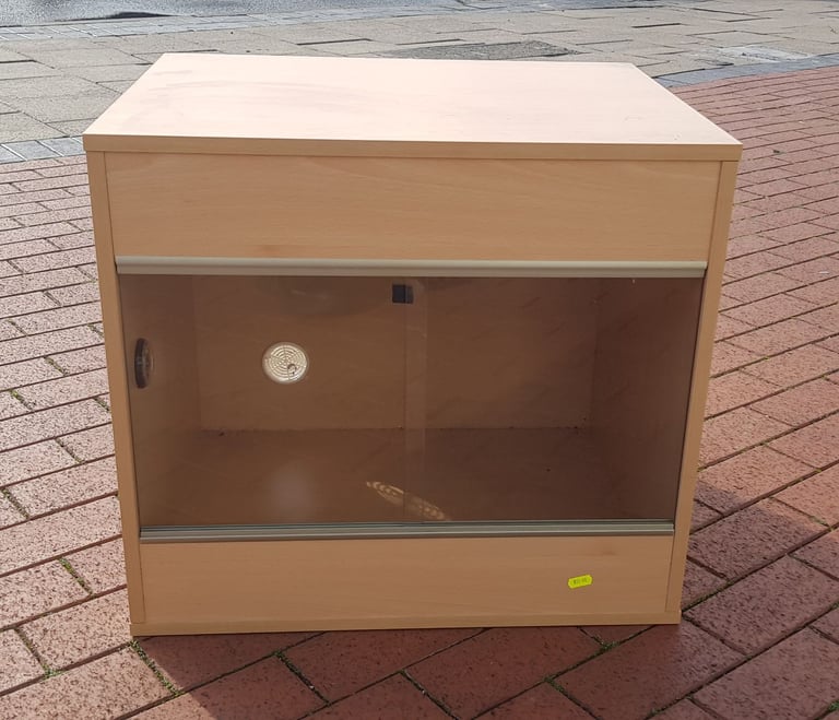 Pre-owned 2ft Vivarium 