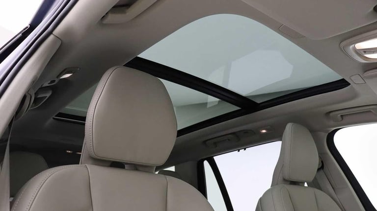2025 Volvo XC90 T8 AWD PHEV Ultra Dark (Blond, Sunroof, Bowers &amp; Wilkins, 360 Camera) ESTATE ...