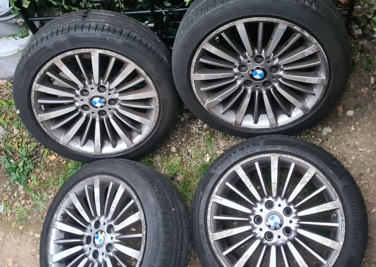 Original BMW F30 18inch alloys with Contisport RFT tyres