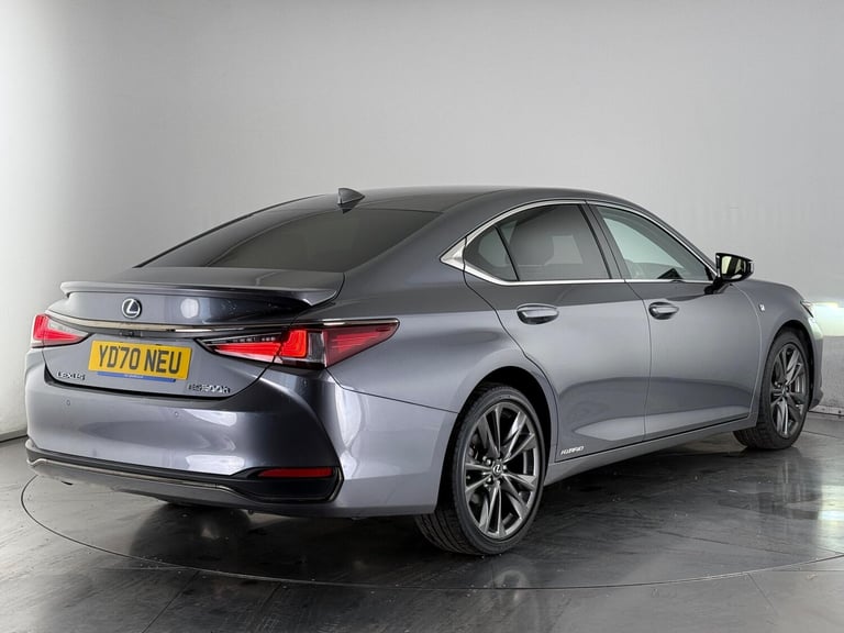 2020 Lexus ES 300h 2.5 F-Sport 4dr CVT SALOON PETROL/ELECTRIC Automatic