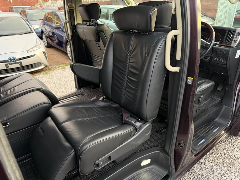 2008 Nissan Elgrand E51 HIGHWAY STAR 360 Camera 3.5 Petrol 8 Seater Full Leather Apple CarPlay  M...