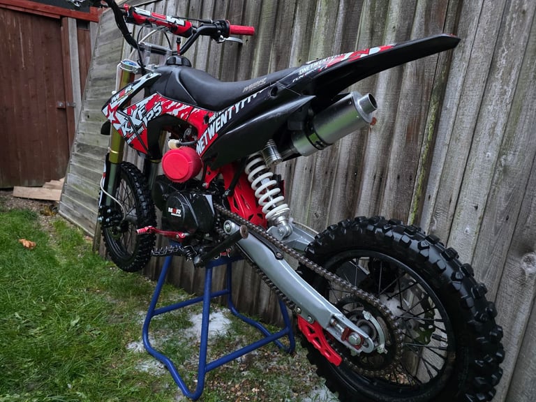 Pit bike, M2R Racing KXF125cc 14/12