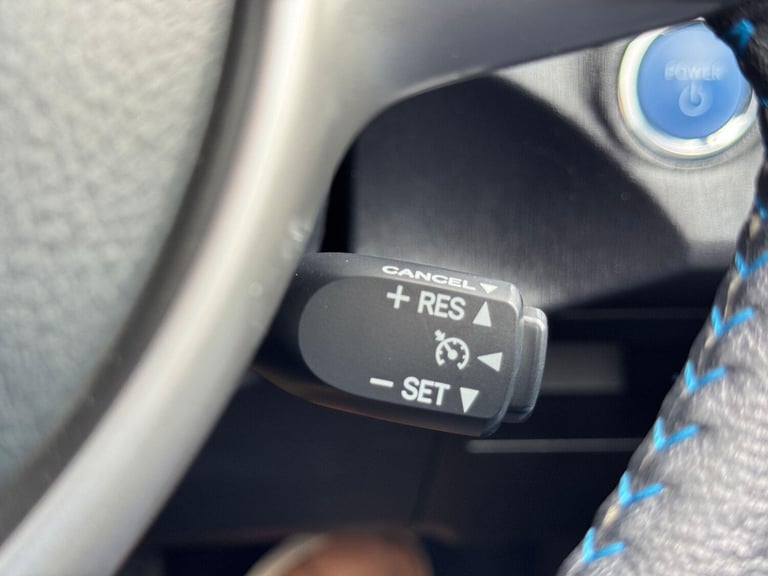  Toyota Yaris 1.5 VVT-h T Spirit CVT Euro 5 5dr Petrol/Electric Hybrid Automatic