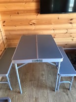 Picnic/camping table and benches 