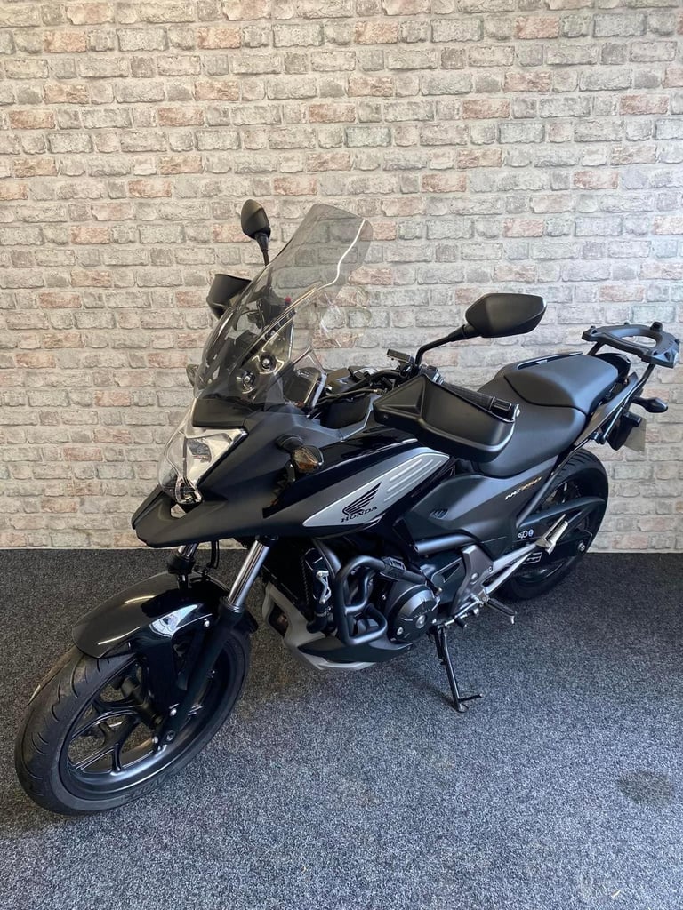 2015 Honda NC 750 X - 8k miles- 12 month mot - stunning condition - HPI clear 