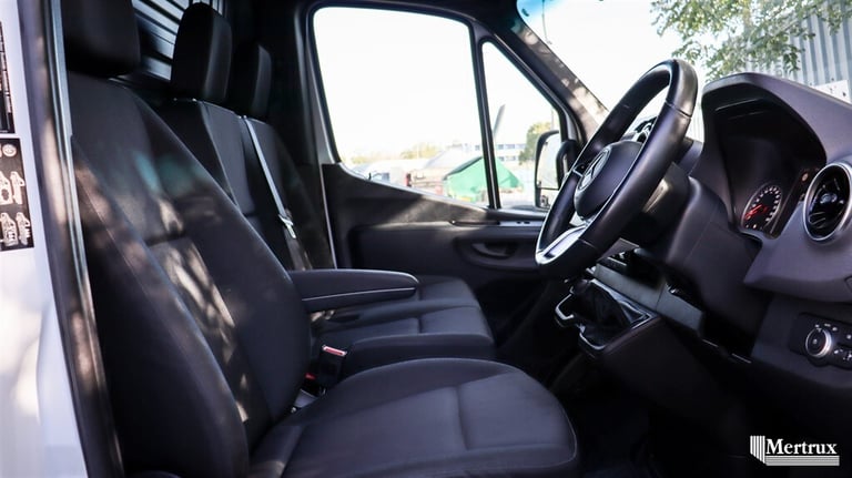 2024 Mercedes-Benz Sprinter 3.5t H2 Pro Van PANEL VAN DIESEL Manual