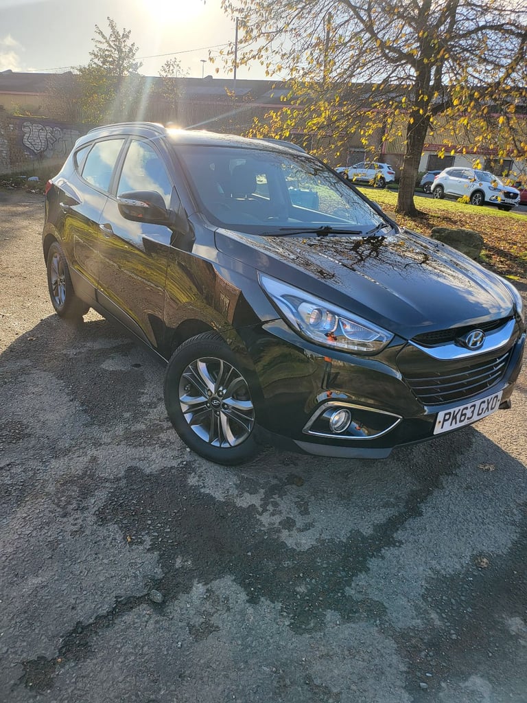 Hyundai ix35 • 2013 • 1.7 Diesel • 57,000 miles • Manual • £5,500