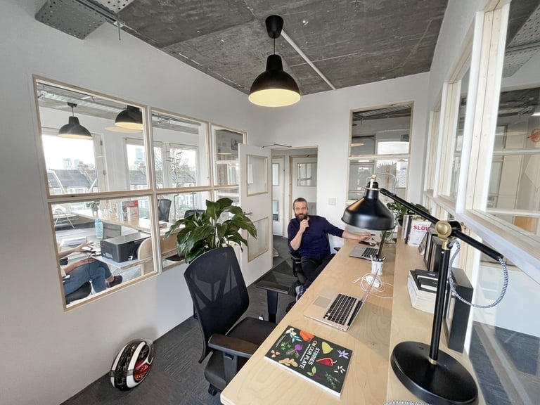 Office | Creative Space | Beauty Room | Workspace | Commercial Unit in Leyton E10