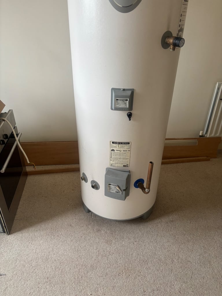 image for Mega flow water tank 