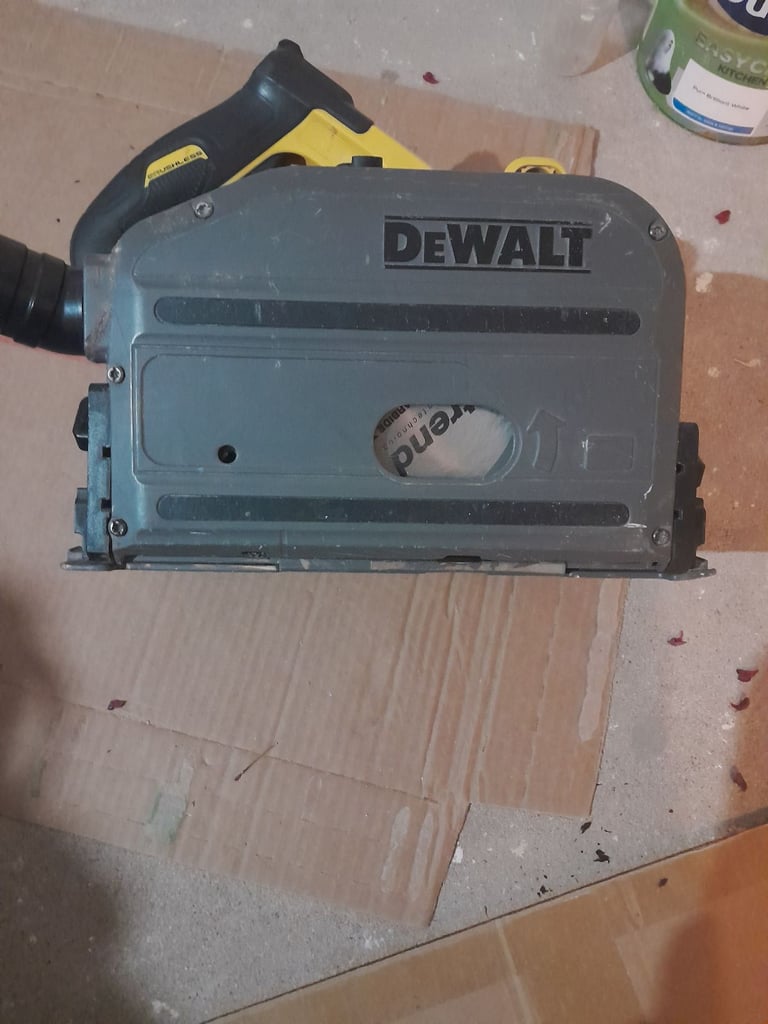 image for Dewalt cordless plunge saw 
