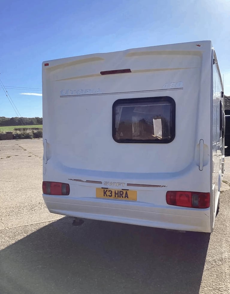 swift utopia 480 2 berth caravan