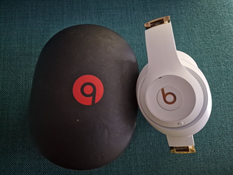 Beats by Dr Dre Headphone 