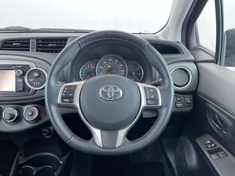 2012 Toyota Yaris 1.3 Yaris SR VVT-i 5dr Hatchback Petrol Manual