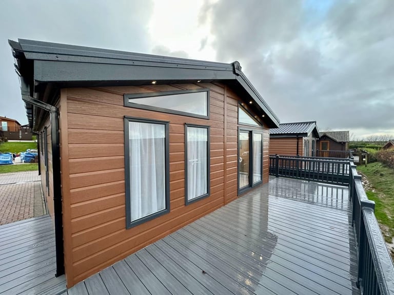 Superior Lodge in Devon  - Lodge / Caravan 