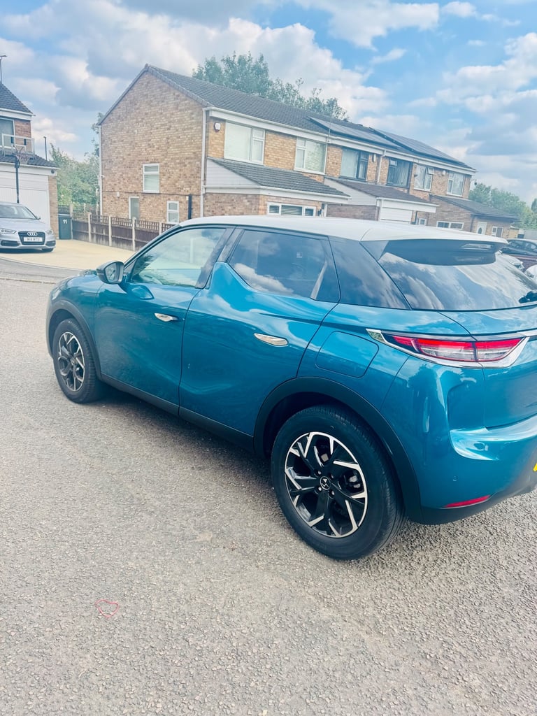 DS, DS 3, MPV, 2019, Semi-Auto, 1199 (cc), 5 doors
