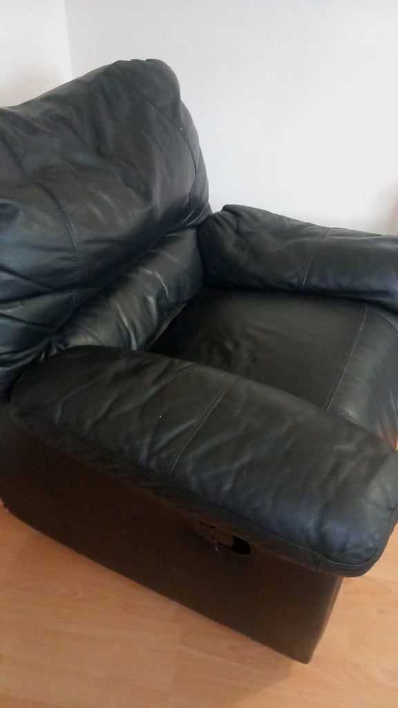 Recliner leather sofa