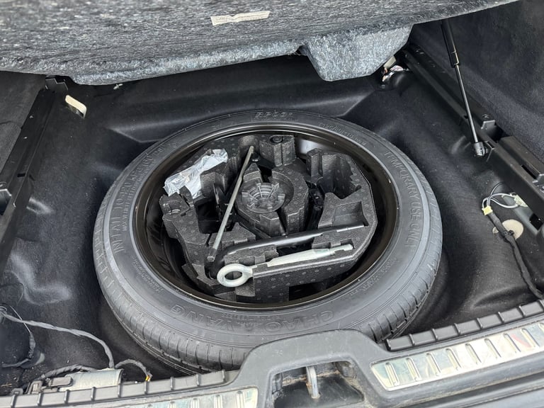 2019 Volvo V90 2.0 D4 Momentum Nav 5dr Geartronic Auto ULEZ ESTATE Diesel Automatic