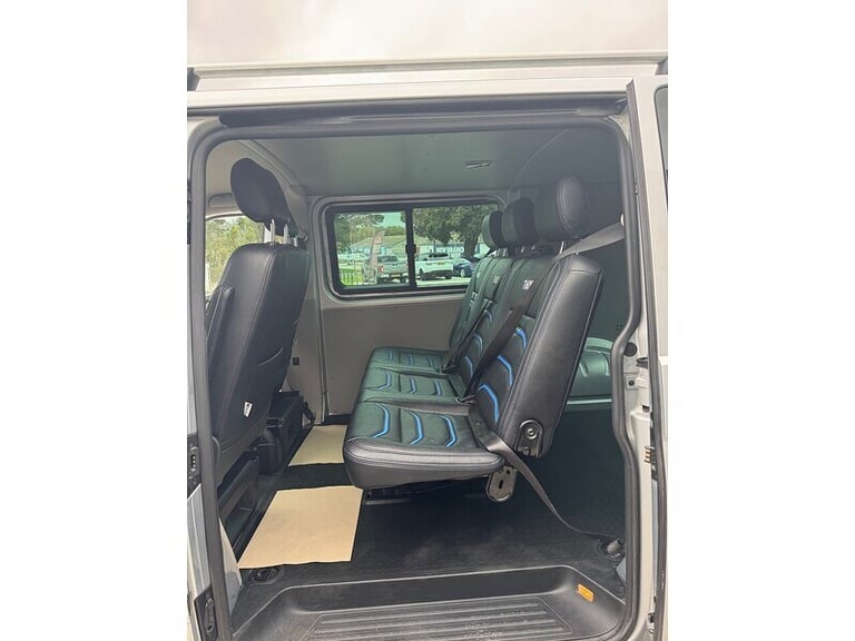 2017 Volkswagen Transporter 2.0 TDI BMT 150 Highline Kombi Van WINDOW VAN DIESEL Manual