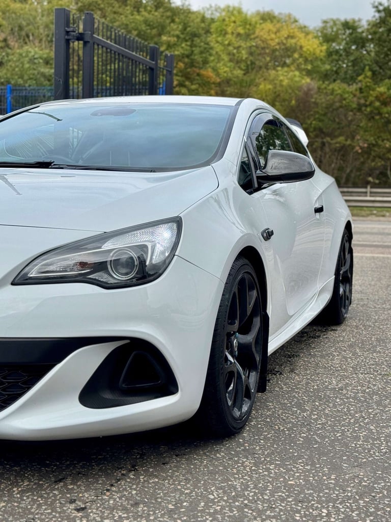 2014 Vauxhall Astra 2.0 Astra VXR 3dr Coupe Petrol Manual