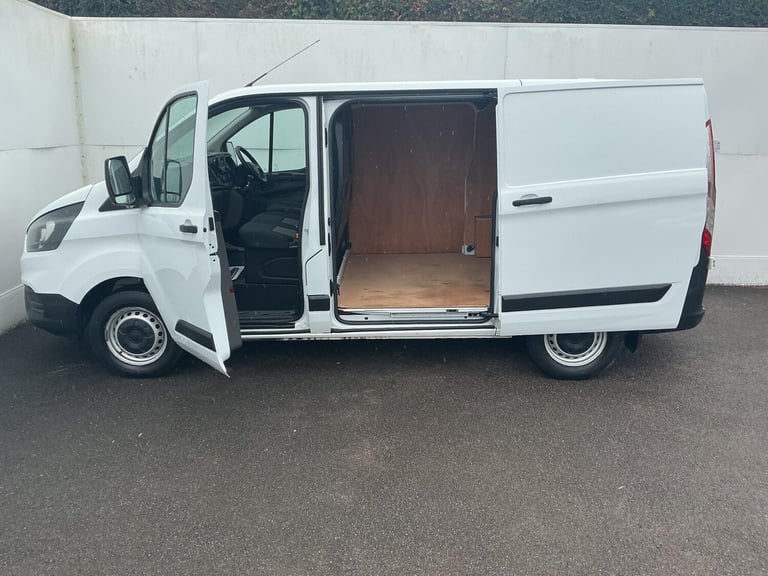 2021 Ford Transit Custom 2.0 EcoBlue 105ps Low Roof Leader Van PANEL VAN DIESEL Manual