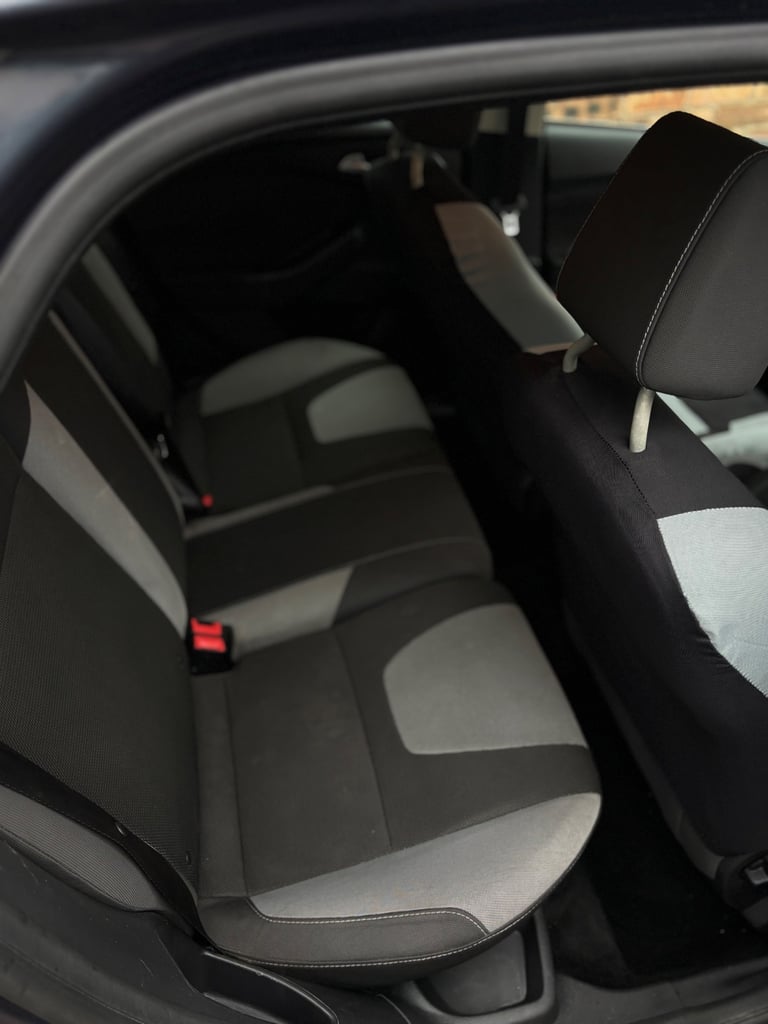 Ford, FOCUS, Hatchback, 2013, Semi-Auto, 1596 (cc), 5 doors