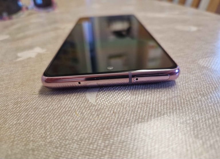 Samsung galaxy S20fe