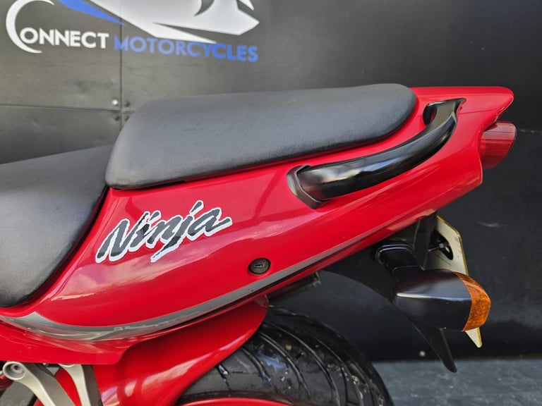 KAWASAKI ZX636 A1P 2002 HPI CLEAR