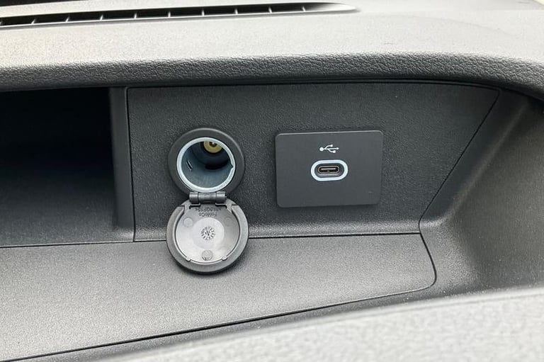 2025 Ford Transit 460 Leader L4 H3 ELWB High Roof 17 Seat Minibus RWD 2.0 EcoBlue 165ps, FRON Min...