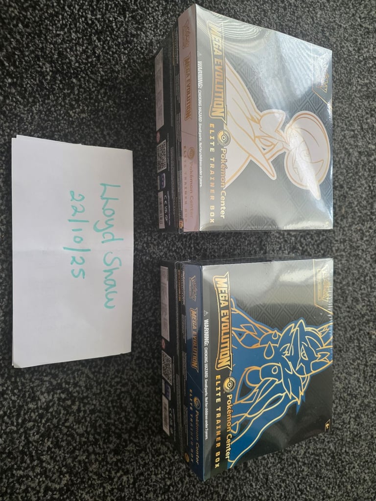 Pokemon centre mega evolutions etbs 