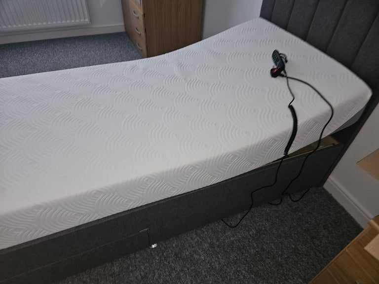 Adjustable bed