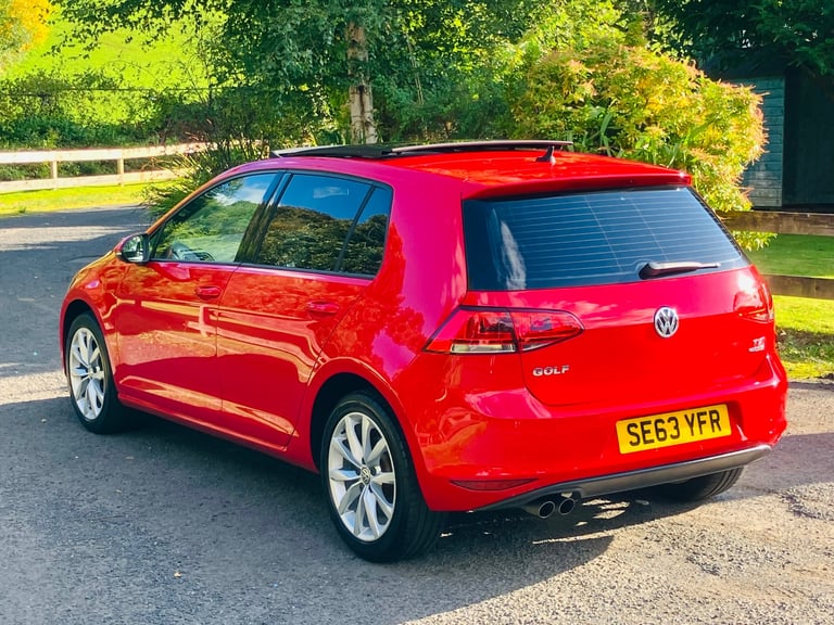 2013/63 VOLKSWAGEN GOLF Mk7 1.4 GT TSI DSG Auto 5dr **CARPLAY - PAN ROOF - LEATHER - XENONS**