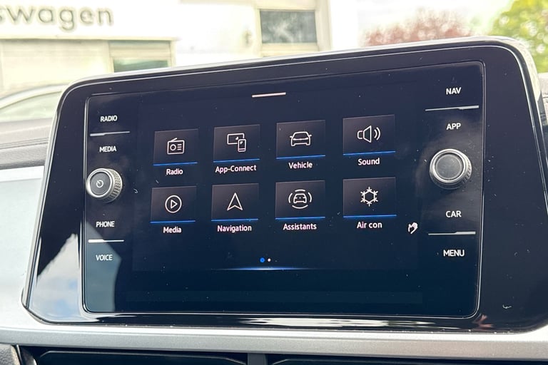 2023 Volkswagen T-Roc 1.5 TSI Life 5dr HATCHBACK PETROL Manual