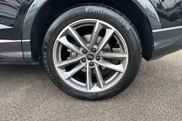 2023 Audi Q3 40 TFSI Quattro Black Edition 5dr S Tronic SUV Petrol Automatic