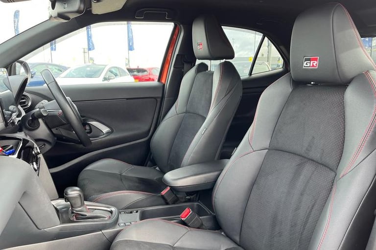 2023 Toyota Yaris Cross 1.5 Hybrid GR Sport 5dr CVT HATCHBACK PETROL/ELECTRIC Automatic