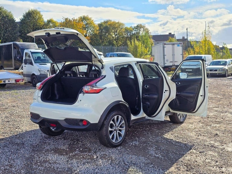 2016 Nissan Juke 1.6 Tekna SUV 5dr Petrol XTRON Euro 6 (117 ps) SUV Petrol Automatic