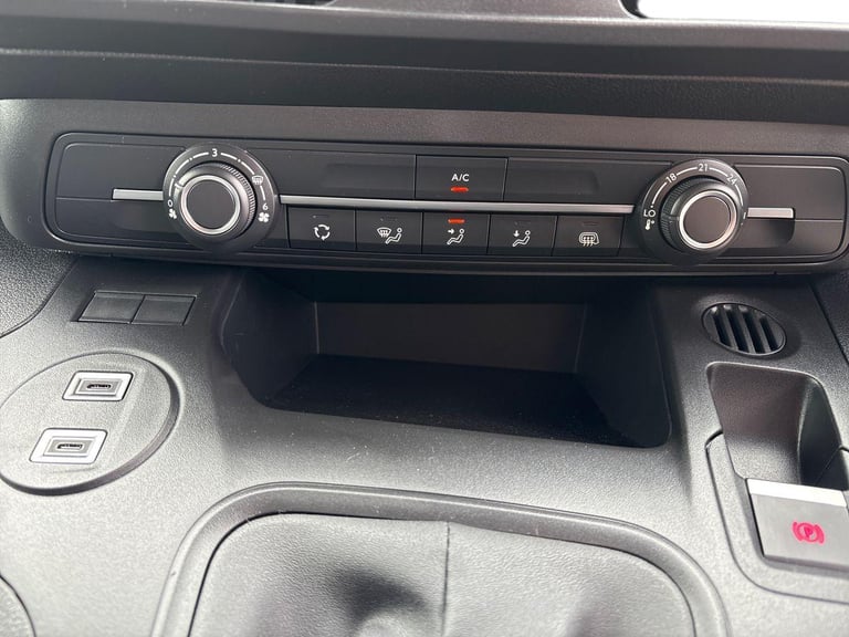 2025 Peugeot Partner 1.5 BlueHDi 100 Professional Van Van Diesel Manual