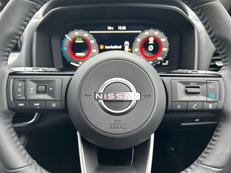 2025 Nissan X-Trail 1.5 h e-POWER Tekna Auto Euro 6 (s/s) 5dr SUV PETROL/ELECTRIC Automatic