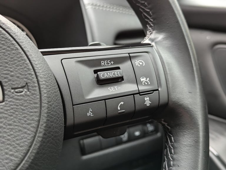 2023 Nissan Qashqai 1.3 DIG-T MHEV Acenta Premium SUV 5dr Petrol Hybrid XTRON Euro 6 (s/s) (158 H...