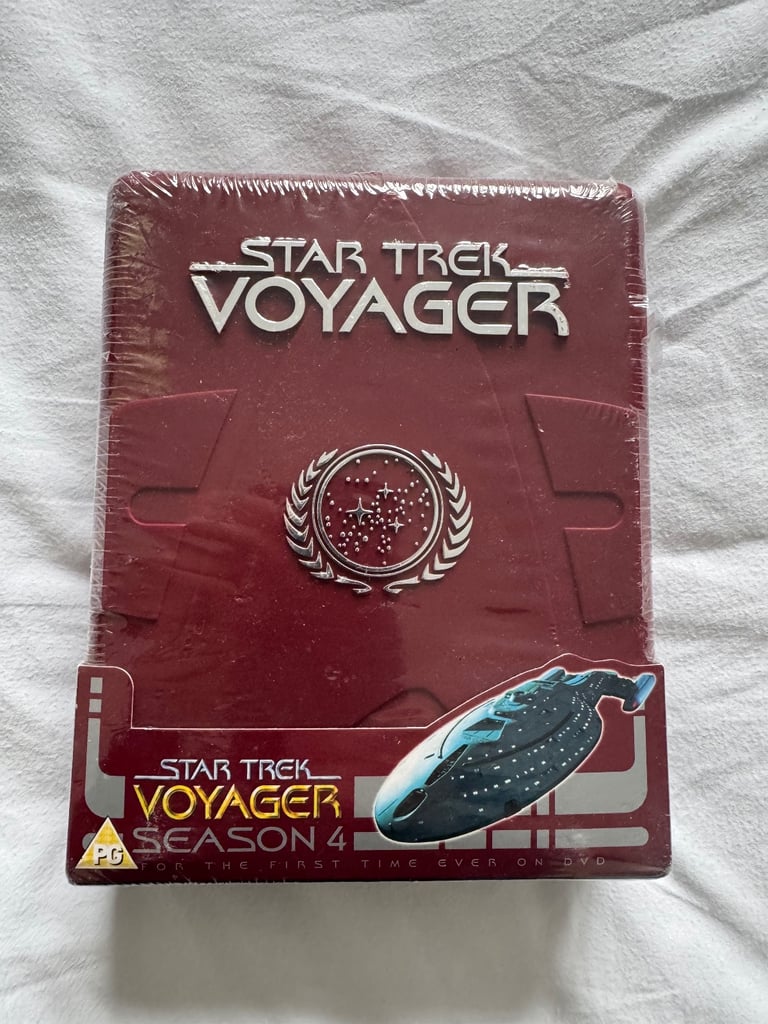 image for Star Trek Voyager season 4