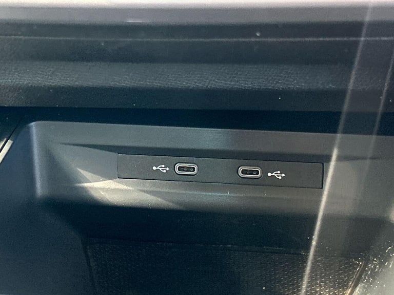 2021 SEAT Leon 1.0 TSI EVO FR 5dr HATCHBACK PETROL Manual