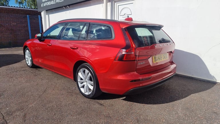 2018 Volvo V60 2.0 D3 Momentum Euro 6 (s/s) 5dr ESTATE Diesel Manual