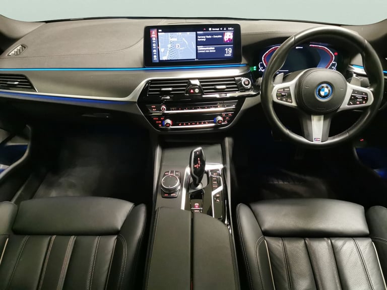 2021 BMW 5 Series 545e xDrive M Sport 4dr Auto SALOON PETROL/ELECTRIC Automatic