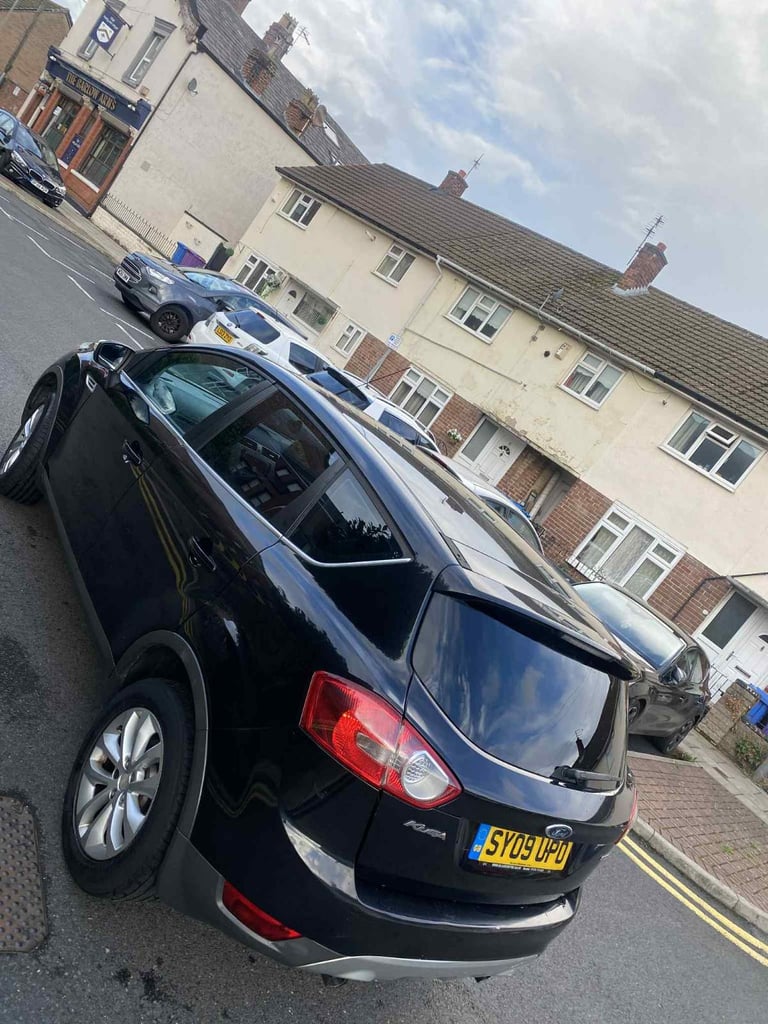 Ford, KUGA Titanium Low mileage 2010