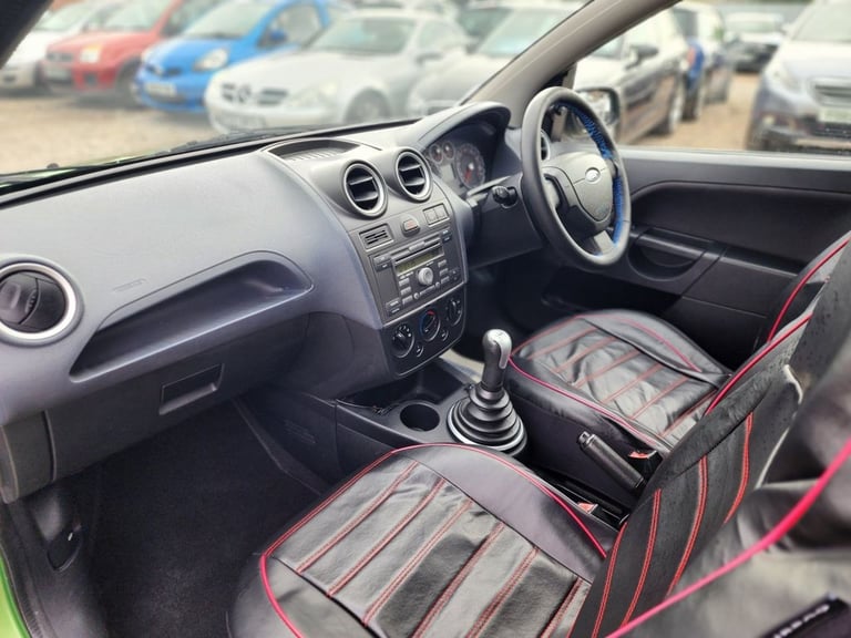 2007 56 FORD FIESTA 1.4 ZETEC CLIMATE HATCHBACK 5DR PETROL MANUAL (147 G/KM, 79 - Image 17