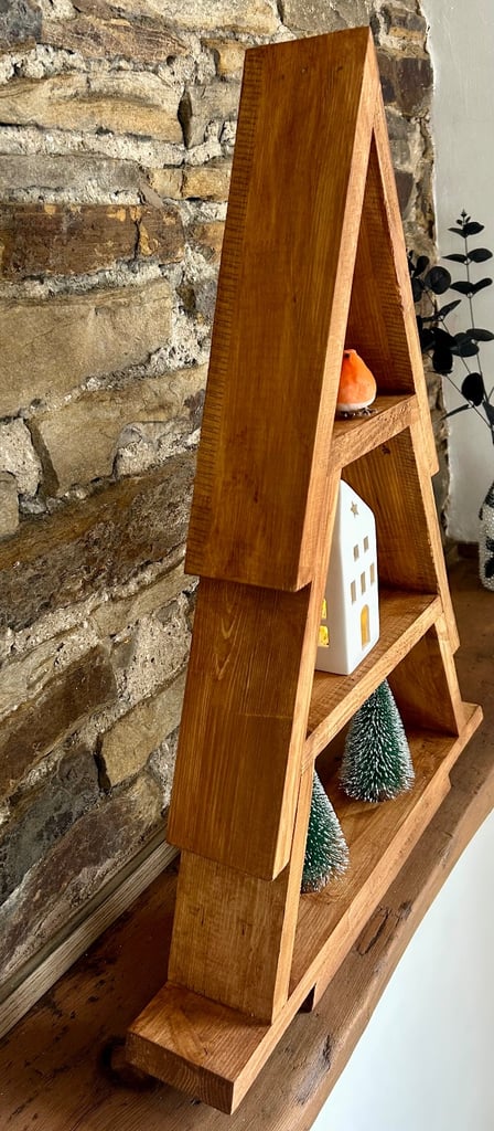 Xmas Tree Display Shelves
