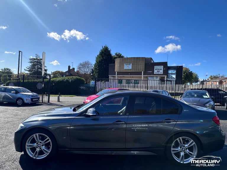 2017 BMW 3 Series 2.0 330e 7.6kWh M Sport Auto Euro 6 (s/s) 4dr SALOON Petrol/Electric Hybrid Aut...